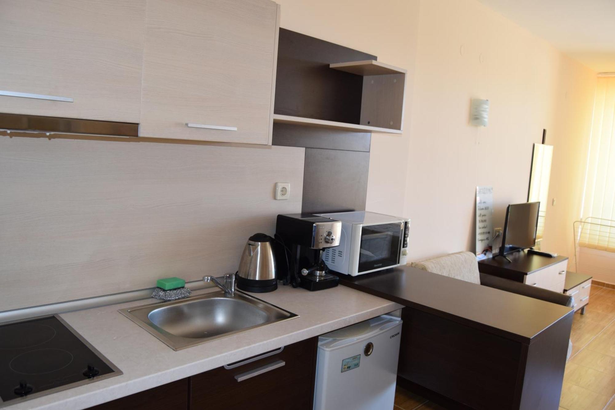 Bright Studio With Parking & Pool Sveti Vlas Exteriér fotografie